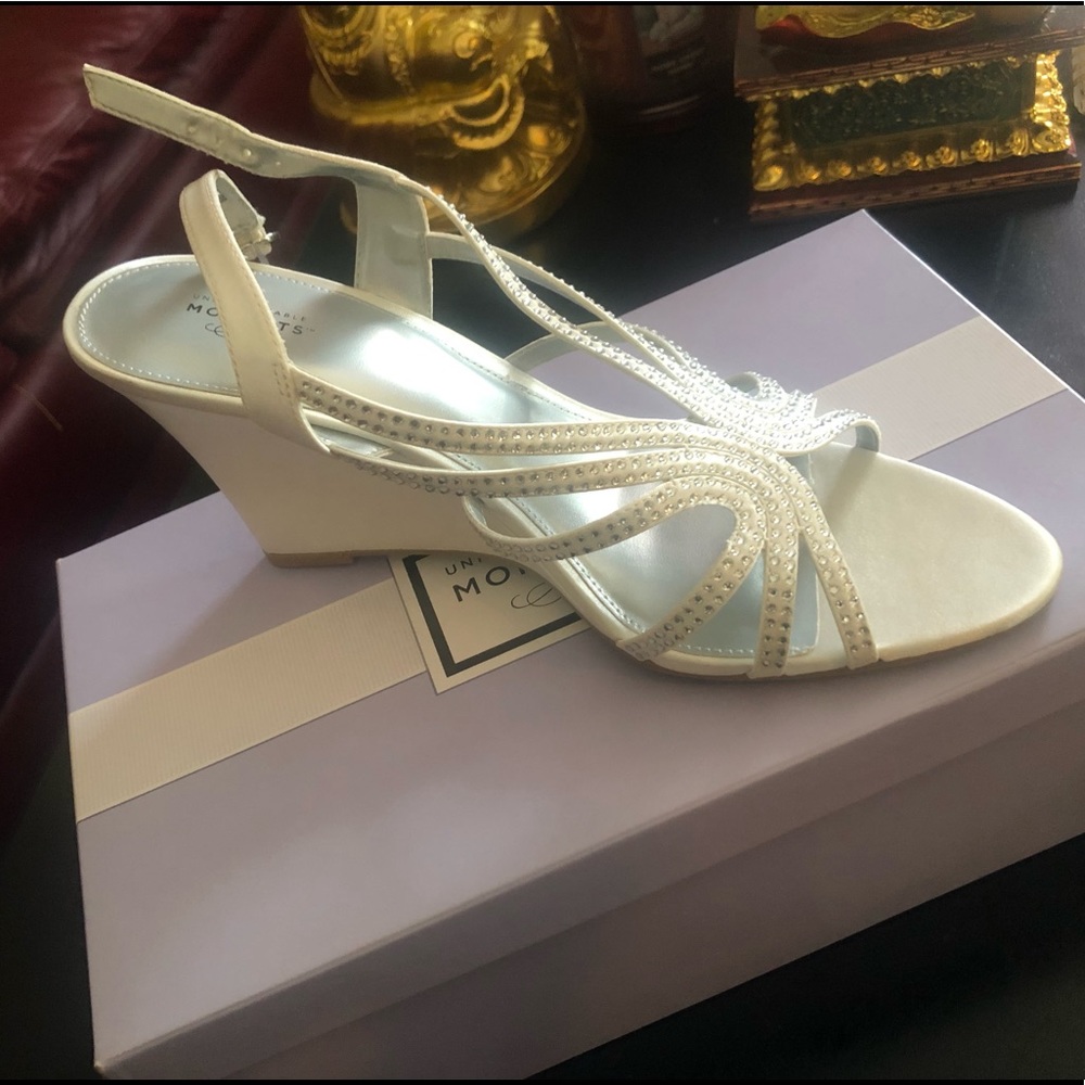 Just selling ✨ Never worn 🙌🏼
